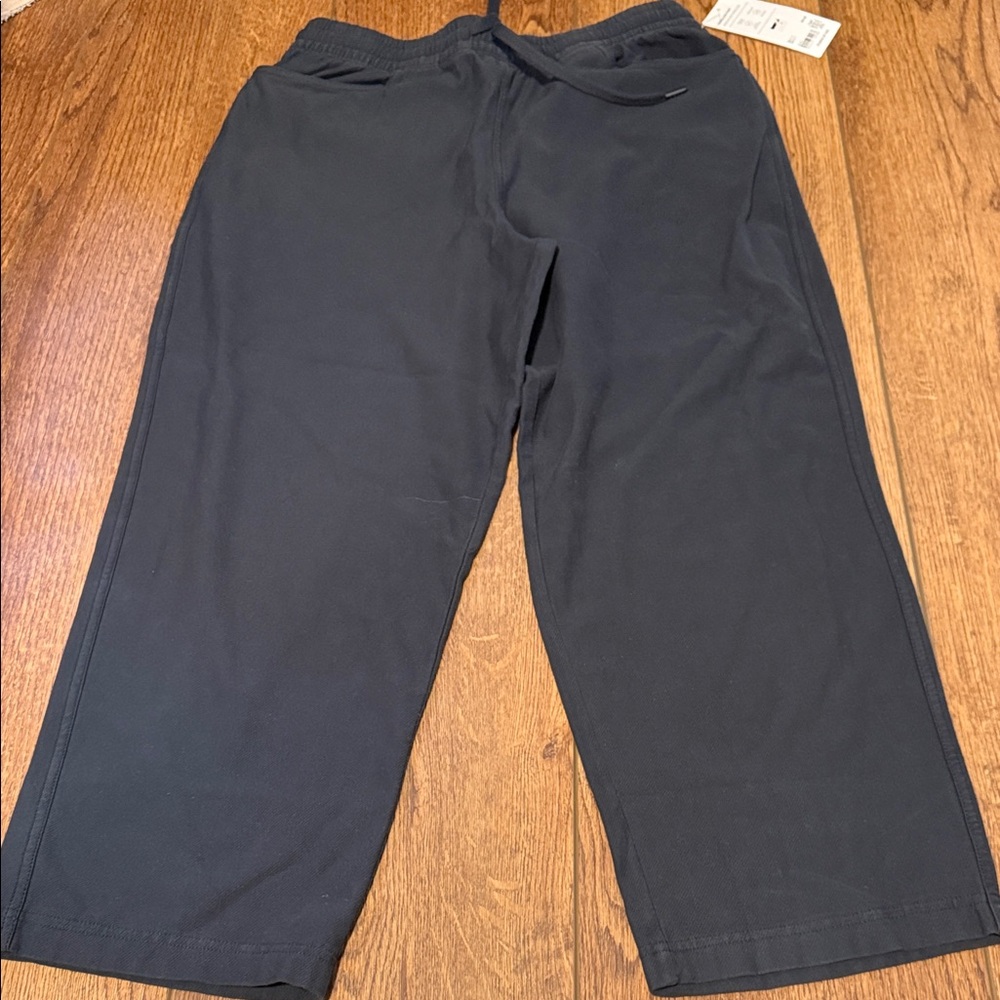 Athleta NWT SIZE M Navy Farallon Pant